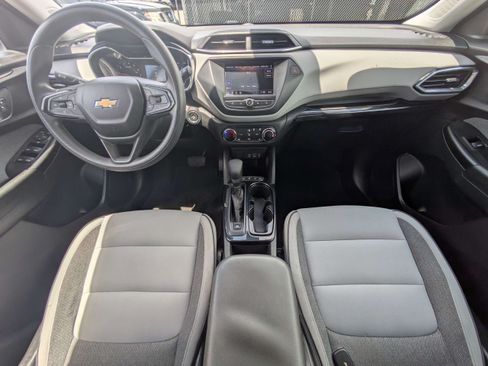 Used 2021 Chevrolet TrailBlazer LT AWD/4WD image 14