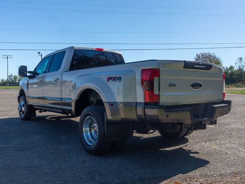 Used 2019 Ford F350 King Ranch w/ King Ranch Ultimate Package image 9