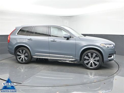 Used 2023 Volvo XC90 T8 Plus image 1