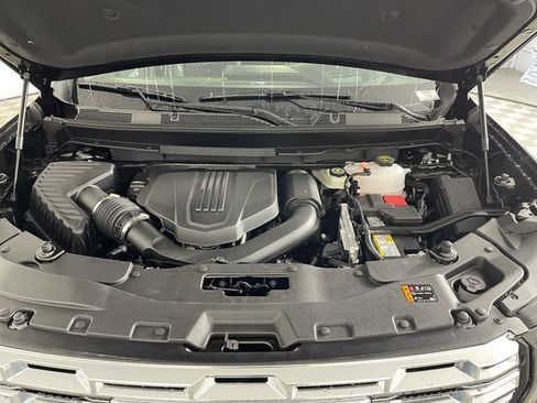 New 2026 GMC Acadia Denali w/ Super Cruise Package AWD/4WD image 19