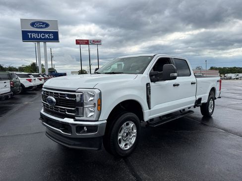 Used 2026 Ford F250 XLT AWD/4WD image 3
