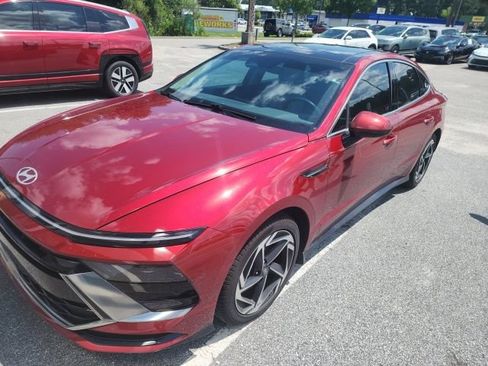 Used 2025 Hyundai Sonata SEL FWD image 11