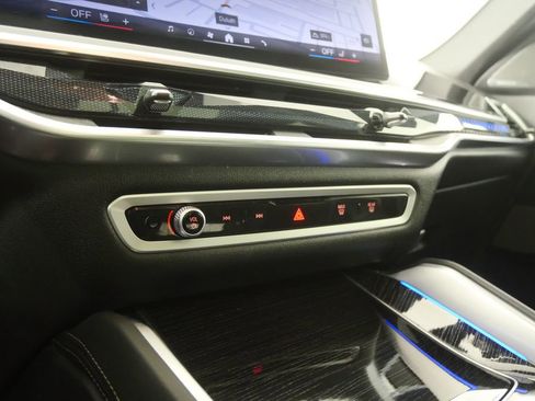 Used 2025 BMW X6 xDrive40i image 20