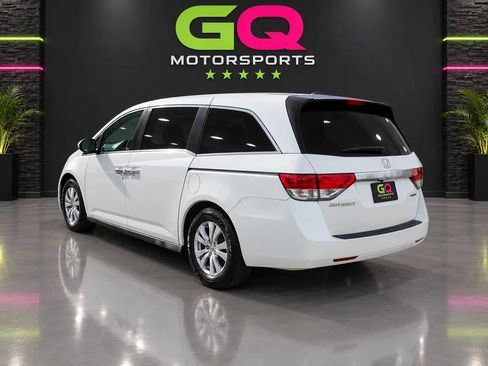 Used 2016 Honda Odyssey SE image 5