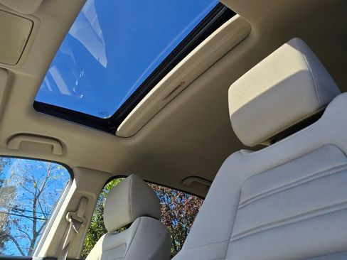 Used 2018 Honda CR-V EX image 14