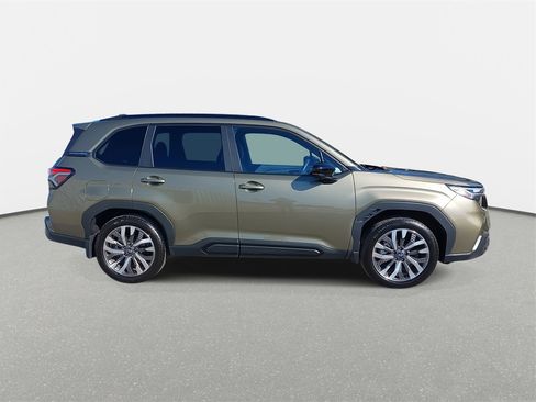 Used 2026 Subaru Forester Touring image 4