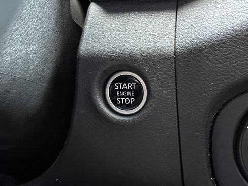 Used 2023 Nissan Frontier PRO-4X w/ Pro Convenience Package image 34