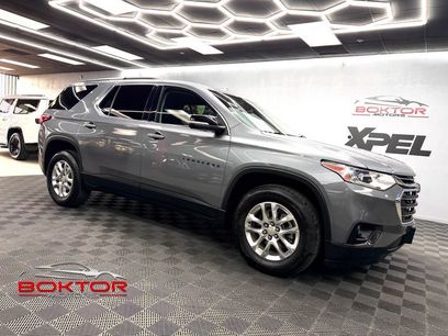 Used 2021 Chevrolet Traverse LT