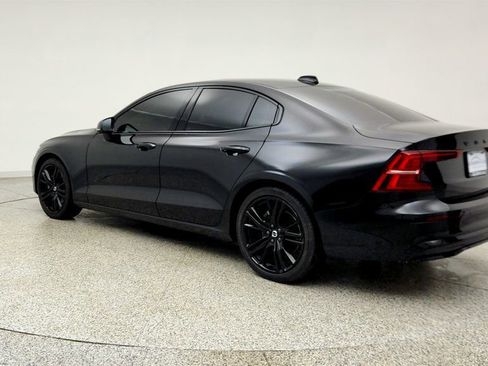 Used 2024 Volvo S60 B5 Plus w/ Climate Package AWD/4WD image 7