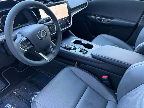 New 2026 Lexus RZ 350e 2WD image 9