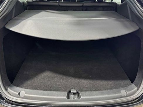 Used 2023 Tesla Model Y Long Range image 30