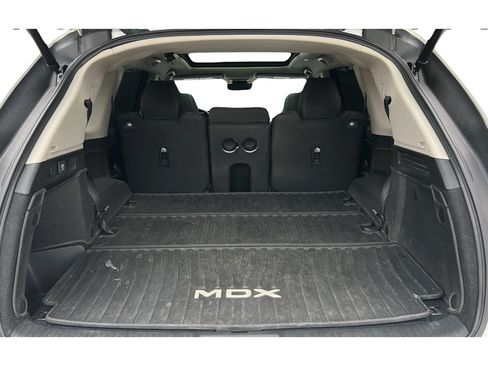 Used 2022 Acura MDX w/ Technology Package FWD image 9