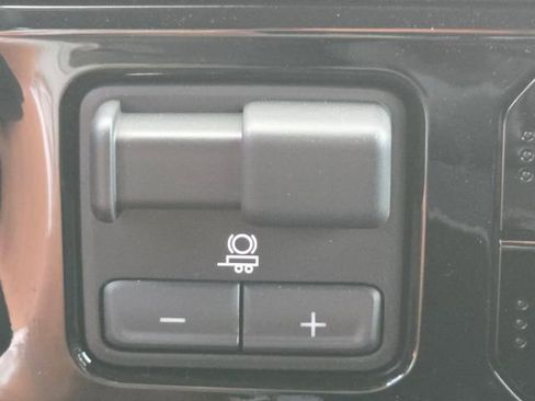 New 2025 Chevrolet Silverado 1500 LT image 5