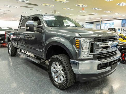 Used 2018 Ford F250 XLT image 5