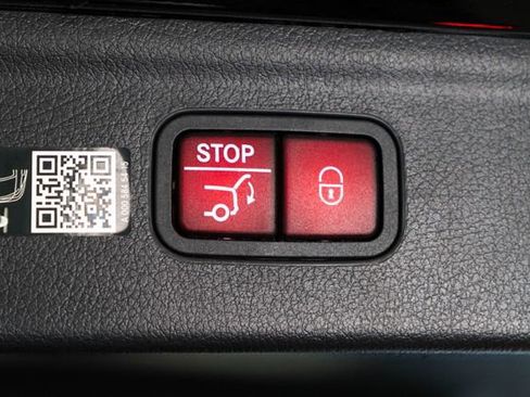 Certified 2023 Mercedes-Benz EQE 500 4MATIC SUV image 35