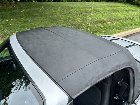 Used 1990 MAZDA MX-5 Miata RWD image 78