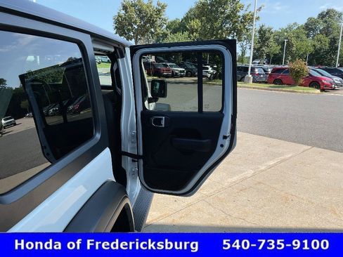 Used 2020 Jeep Wrangler Unlimited Sport S AWD/4WD image 19