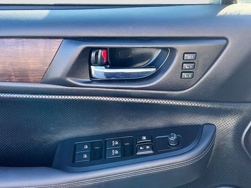 Used 2016 Subaru Outback 2.5i Limited image 18