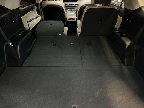 Used 2023 Hyundai Palisade Calligraphy image 15