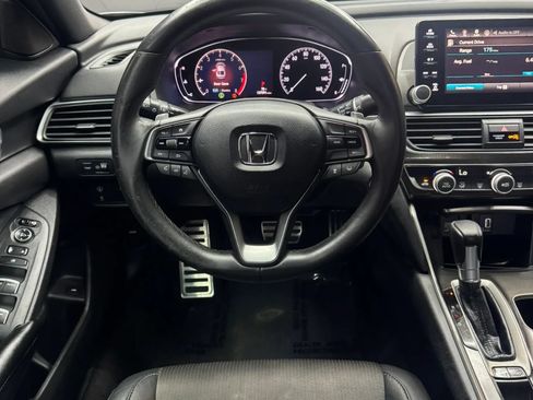 Used 2018 Honda Accord Sport image 19