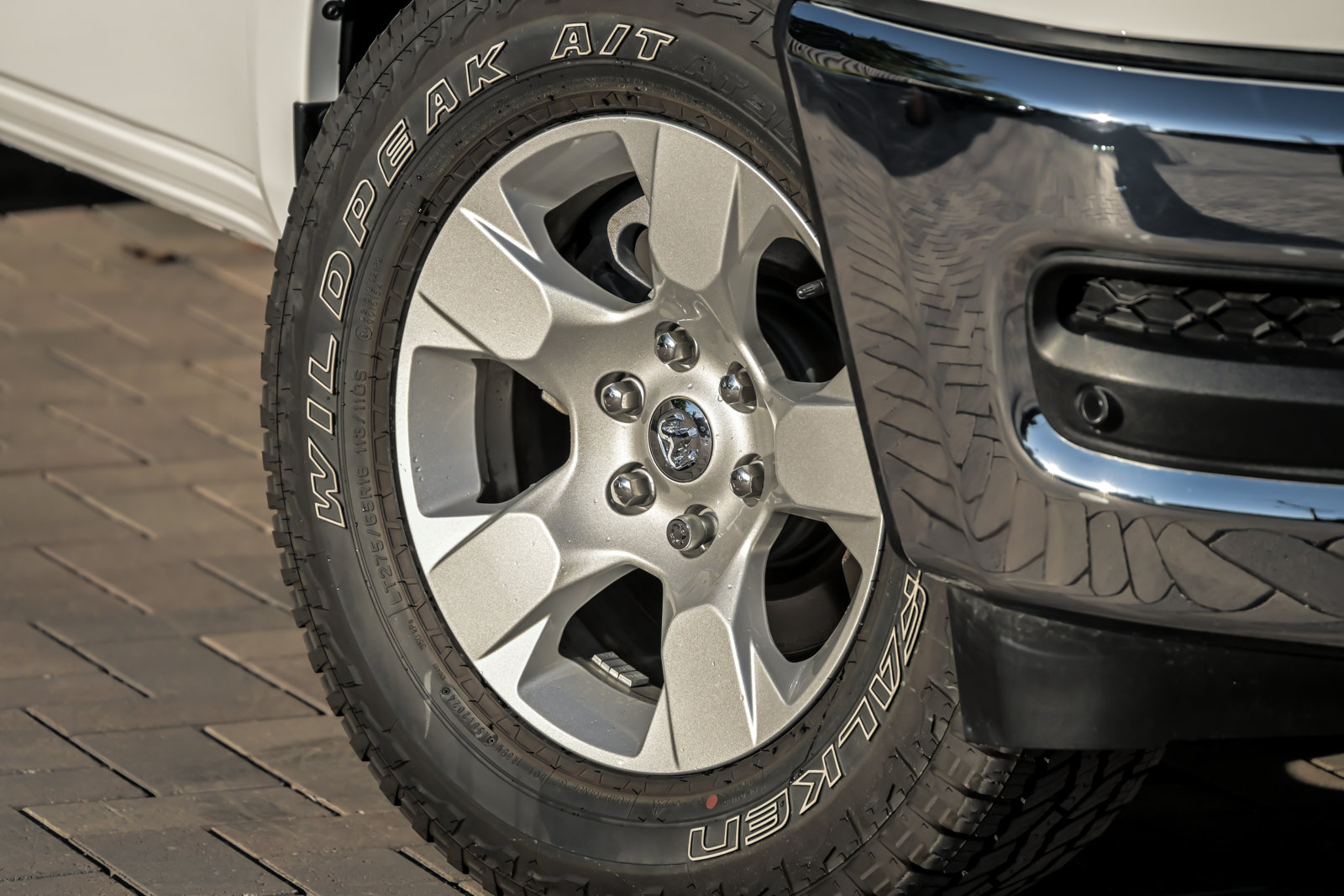 Used 2025 RAM 1500 Tradesman w/ Off Road Group AWD/4WD image 3