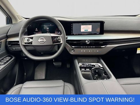 New 2026 Nissan Murano SL image 8