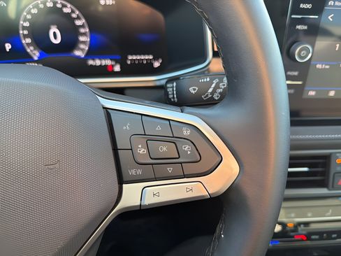 New 2025 Volkswagen Taos SE image 14