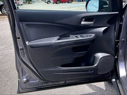 Used 2016 Honda CR-V SE image 17