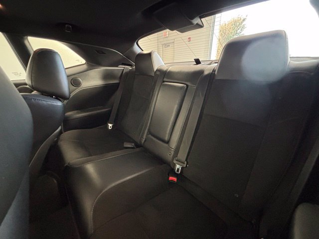 Used 2017 Dodge Challenger R/T Scat Pack RWD image 28