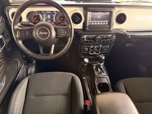 Used 2021 Jeep Wrangler Unlimited Sport AWD/4WD image 33
