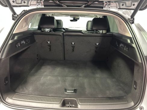 Used 2023 Buick Envision Avenir AWD/4WD image 25
