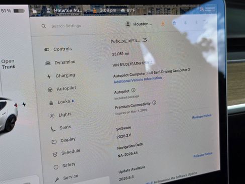 Used 2022 Tesla Model 3 Standard Range image 20