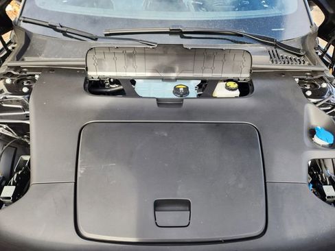 New 2026 Volvo EX30 Plus w/ Climate Package image 18