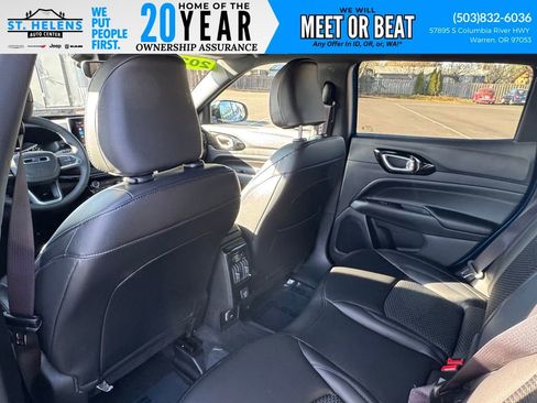 New 2026 Jeep Compass Latitude image 34