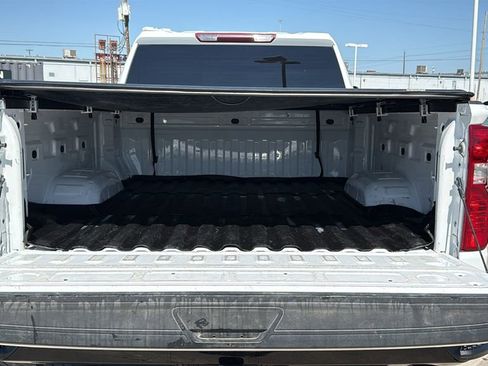 Used 2024 Chevrolet Silverado 2500 Custom w/ Custom Value Package AWD/4WD image 27