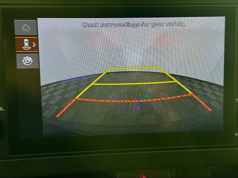 Used 2024 Kia Sportage LX image 21