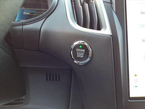 Used 2022 Ford Edge SEL w/ Convenience Package image 24