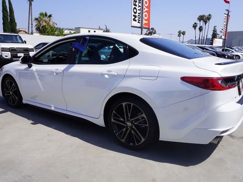 Certified 2025 Toyota Camry XSE FWD image 5