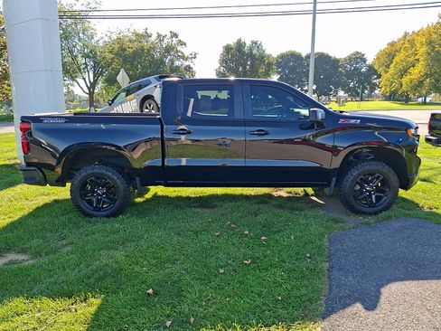 Used 2020 Chevrolet Silverado 1500 LT Trail Boss AWD/4WD image 7
