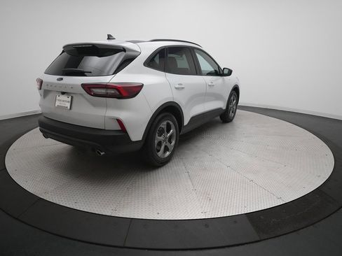 Used 2025 Ford Escape ST-Line w/ Tech Pack #1 image 35