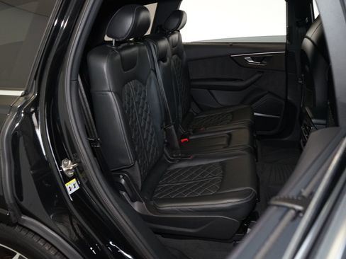 Used 2023 Audi SQ7 Prestige AWD/4WD image 15