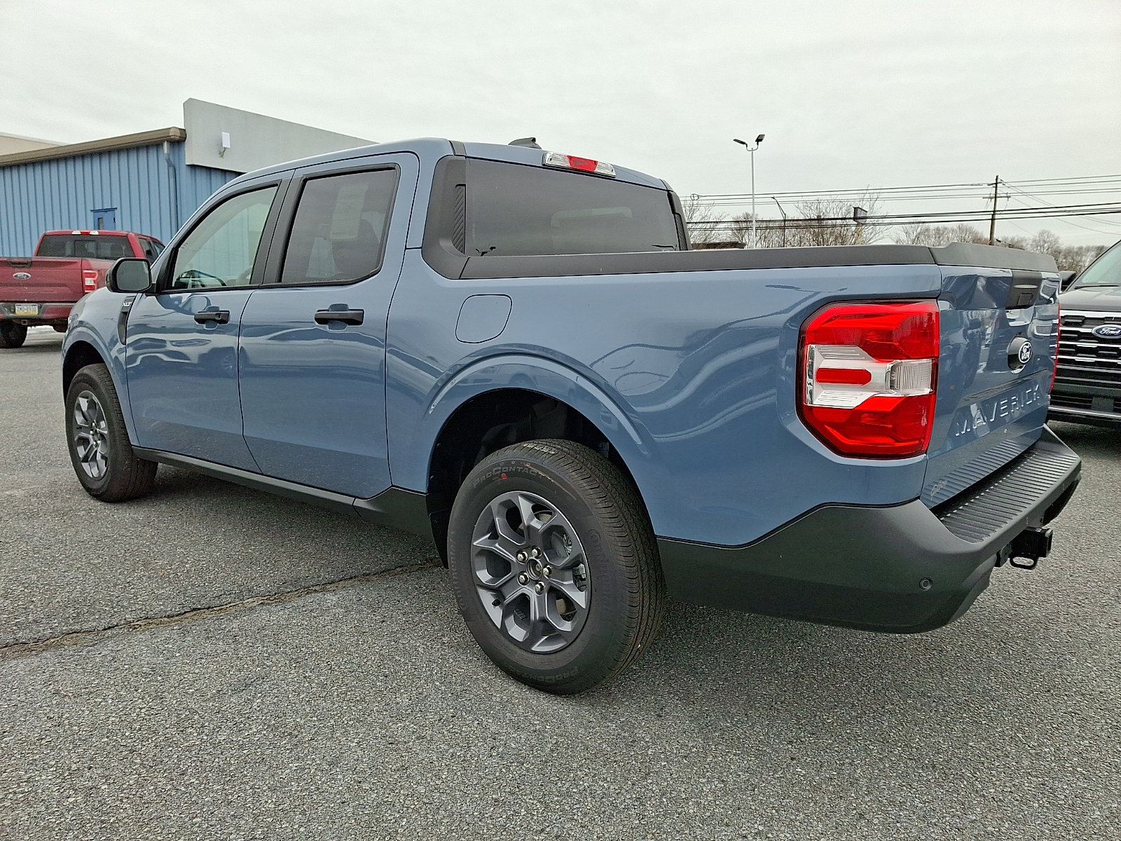 Used 2025 Ford Maverick XLT w/ XLT Luxury Package AWD/4WD image 3