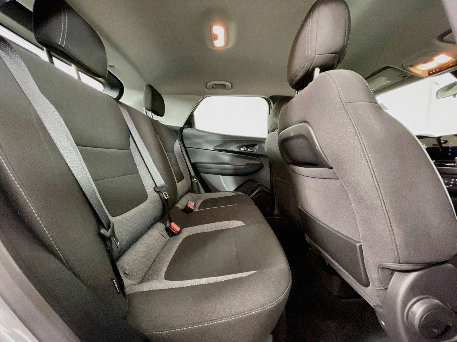 Used 2024 Chevrolet TrailBlazer LS w/ LS Confidence Package FWD image 27