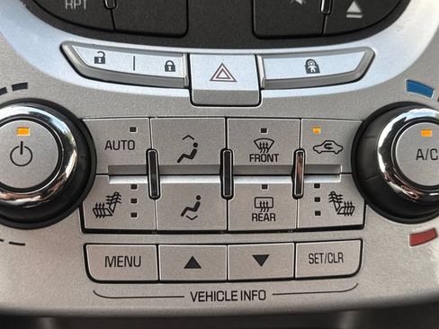 Used 2014 Chevrolet Equinox LT AWD/4WD image 31