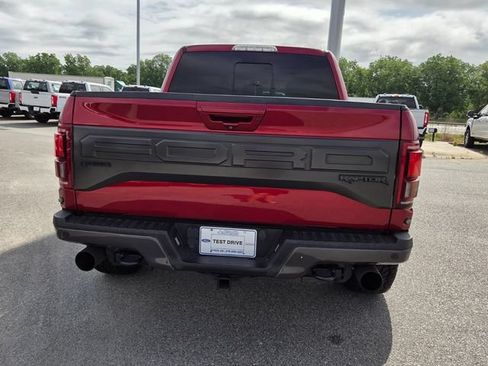 Used 2018 Ford F150 Raptor w/ Equipment Group 802A Luxury AWD/4WD image 10