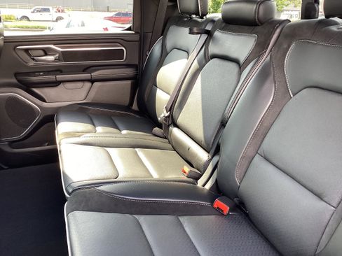 Used 2026 RAM 1500 Laramie AWD/4WD image 13
