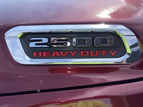 Used 2024 RAM 2500 Big Horn AWD/4WD image 36