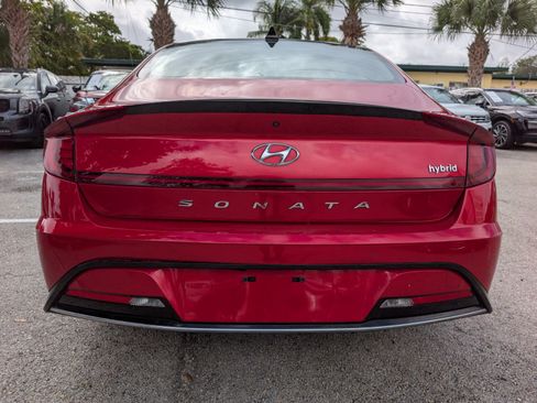 Used 2021 Hyundai Sonata Limited image 11