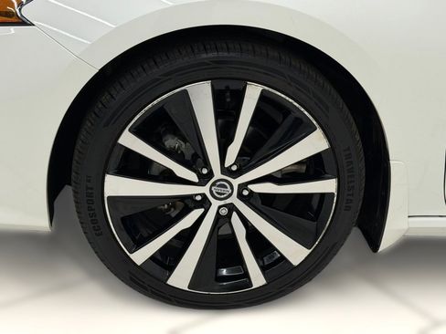 Used 2022 Nissan Altima 2.0 SR FWD image 10