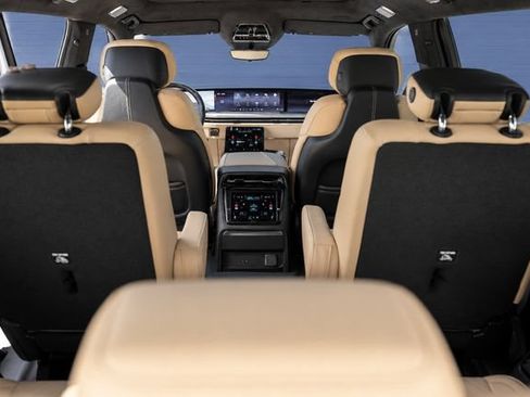 Used 2025 Cadillac Escalade IQ Sport 2 AWD/4WD image 22